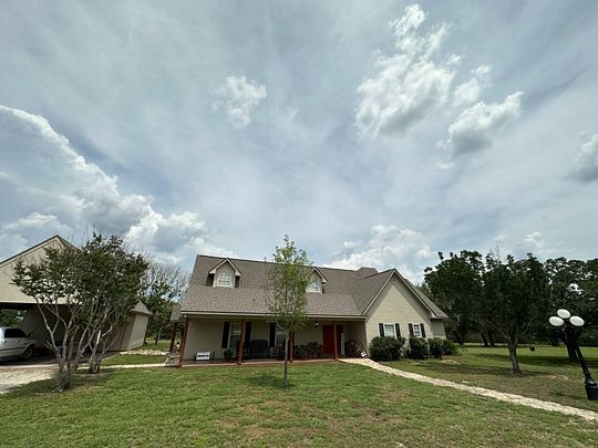 3.6 Acres of Land with Home for Sale in Hamilton, Texas