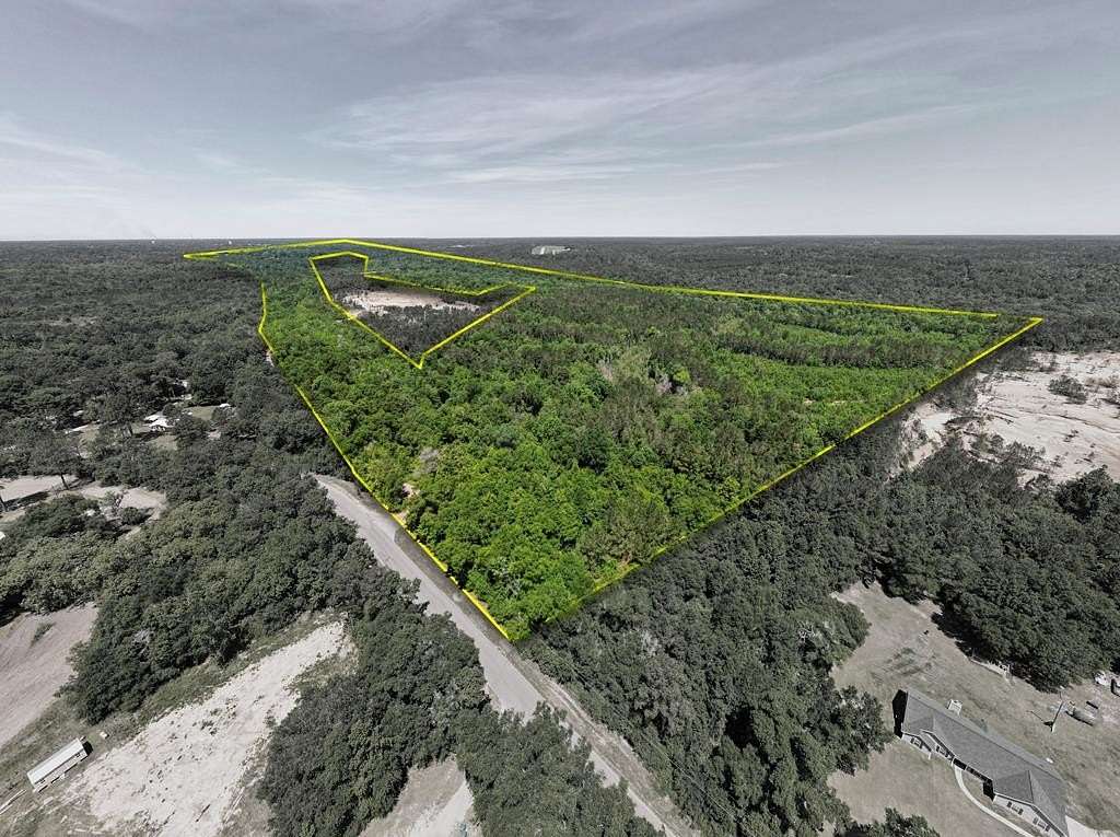 201 Acres of Recreational Land for Sale in Quincy, Florida