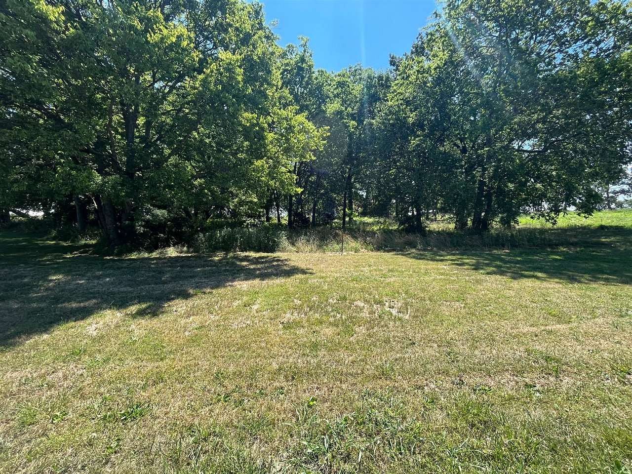 1 Acre of Land for Sale in Russellville, Kentucky