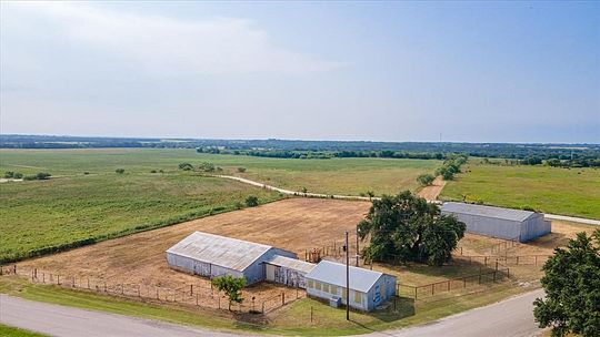322 Acres of Recreational Land & Farm for Sale in Granbury, Texas
