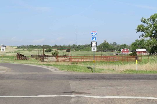 8 Acres of Agricultural Land for Sale in McLean, Texas