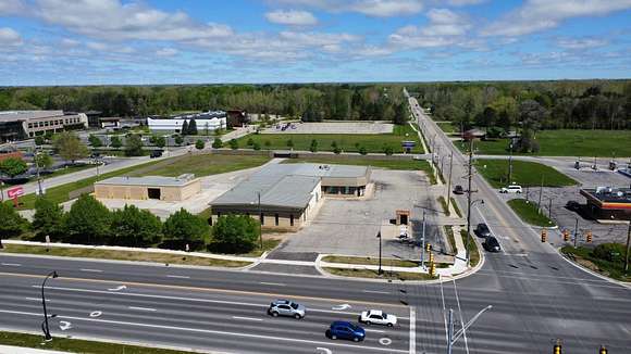 2.8 Acres of Improved Commercial Land for Sale in Mount Pleasant, Michigan