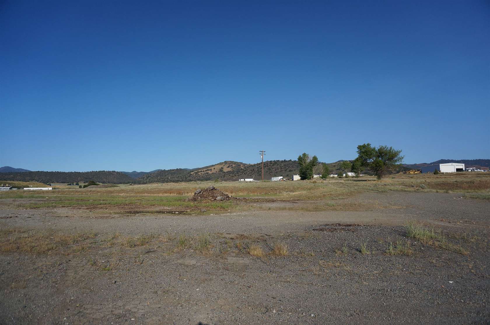 4.7 Acres of Land for Sale in Yreka, California