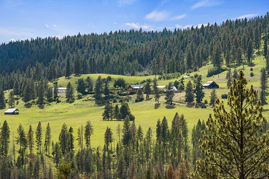 941 Acres of Recreational Land & Farm for Sale in Troy, Oregon