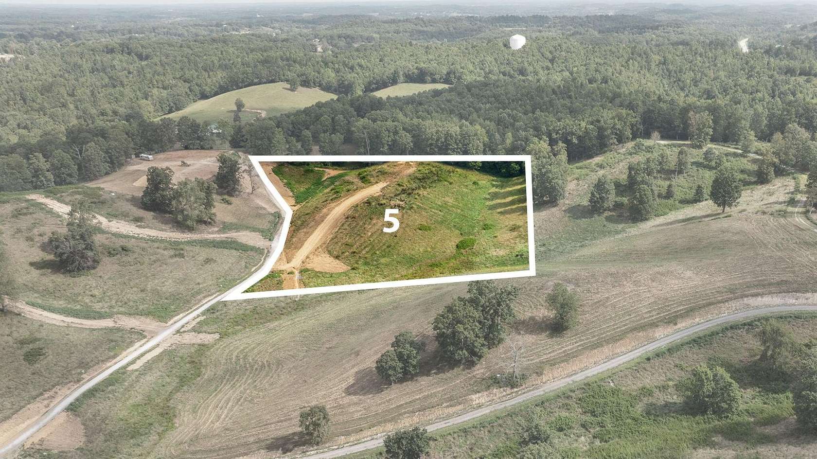 5.62 Acres of Land for Sale in London, Kentucky