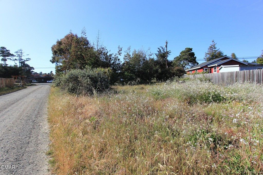 0.28 Acres of Residential Land for Sale in Fort Bragg, California