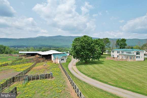 11.3 Acres of Land with Home for Sale in Shenandoah, Virginia