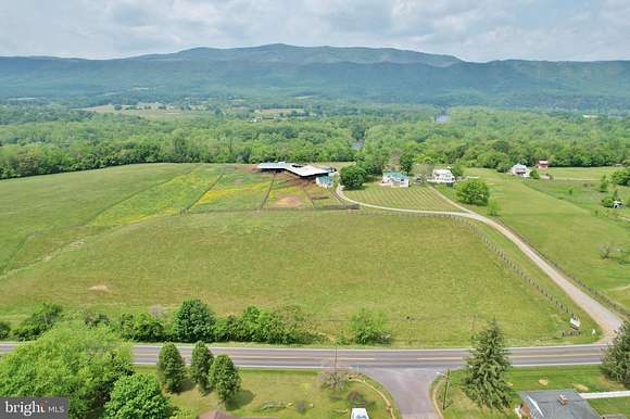 11.3 Acres of Land with Home for Sale in Shenandoah, Virginia