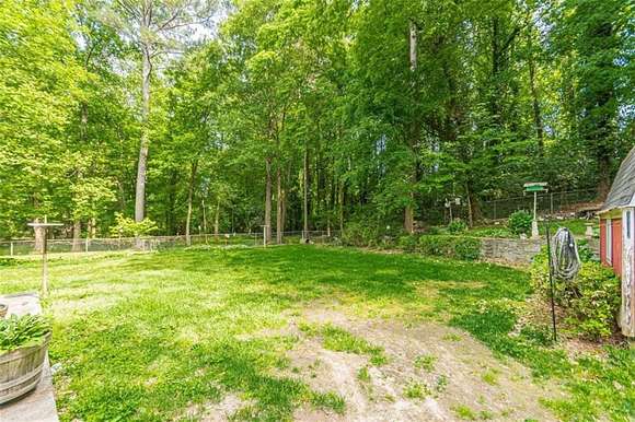 1.2 Acres of Residential Land for Sale in Brookhaven, Georgia