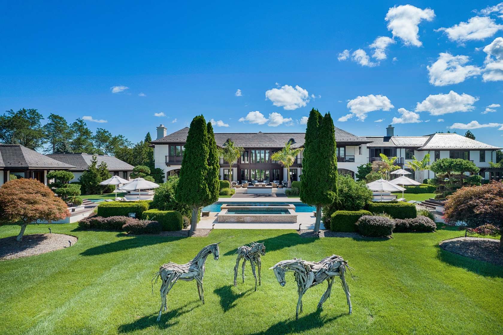 12.2 Acres of Land with Home for Sale in Water Mill, New York