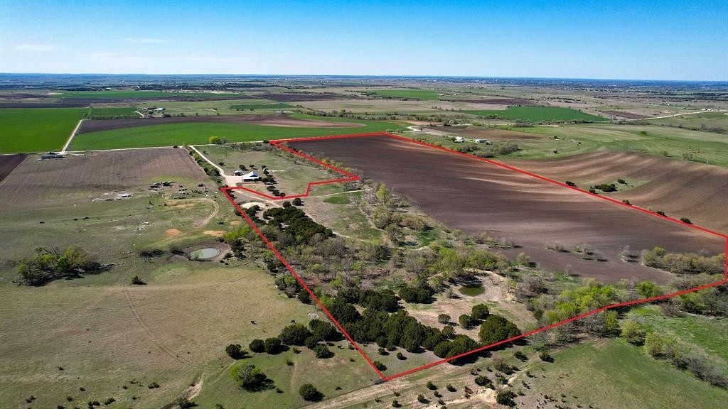 41 Acres of Improved Land for Sale in Hamilton, Texas