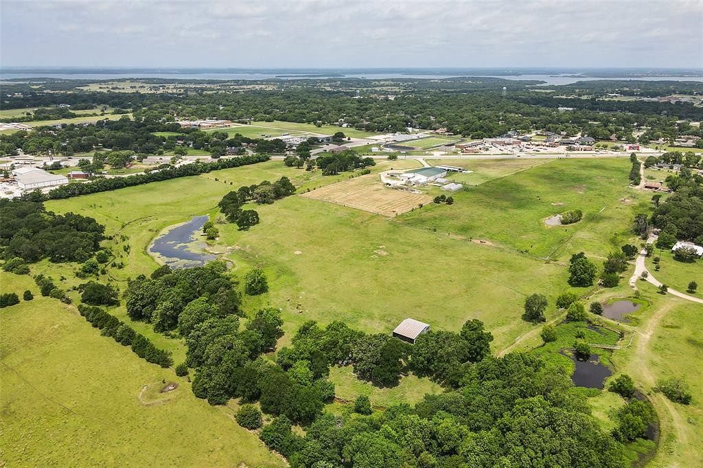 106 Acres of Improved Land for Sale in Pilot Point, Texas