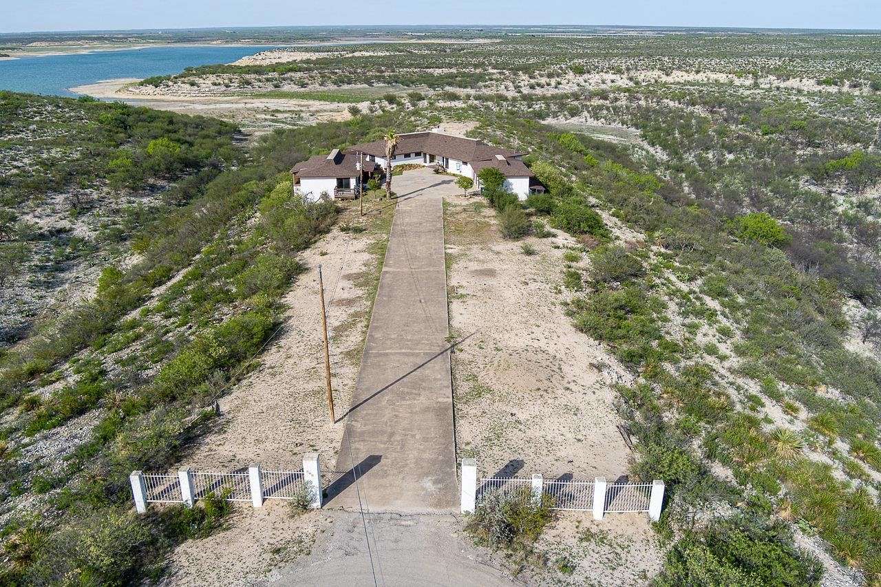 2.1 Acres of Residential Land with Home for Sale in Del Rio, Texas