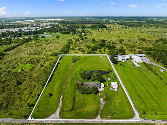 4.7 Acres of Improved Mixed-Use Land for Lease in Fort Pierce, Florida