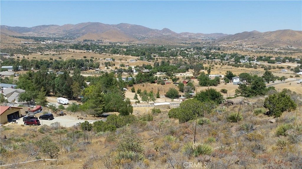 2.5 Acres of Land for Sale in Acton, California