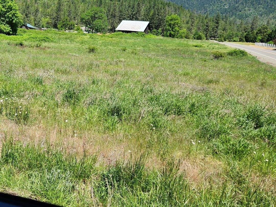 5.1 Acres of Residential Land for Sale in Wolf Creek, Oregon