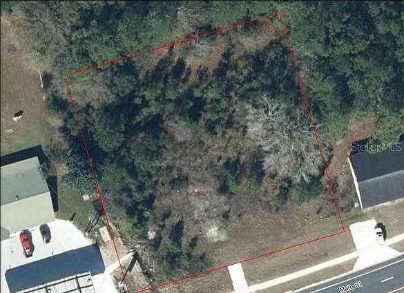 0.92 Acres of Land for Sale in Vernon, Florida