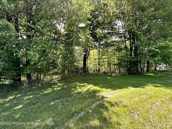 1.5 Acres of Residential Land for Sale in Moscow, Pennsylvania