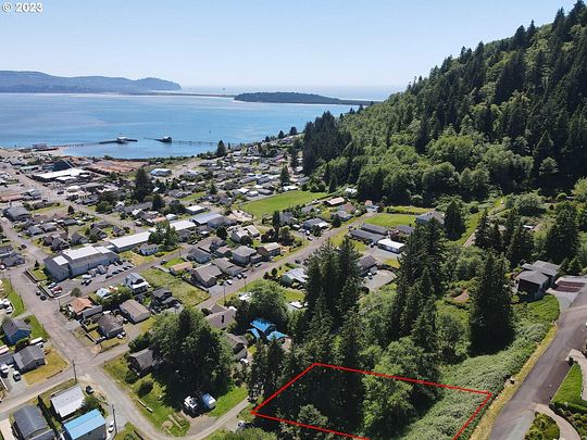 0.46 Acres of Mixed-Use Land for Sale in Garibaldi, Oregon