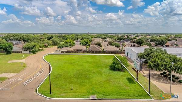 0.88 Acres of Mixed-Use Land for Sale in Victoria, Texas