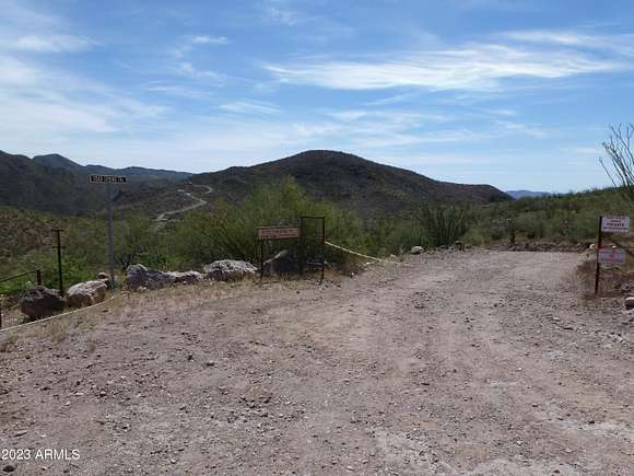 3.48 Acres of Residential Land for Sale in Morristown, Arizona