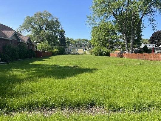 0.23 Acres of Residential Land for Sale in Lansing, Illinois