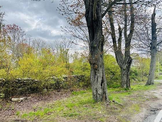 0.39 Acres of Residential Land for Sale in Bristol, Rhode Island
