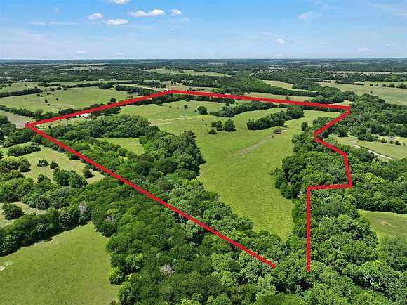 68 Acres of Recreational Land for Sale in Van Alstyne, Texas