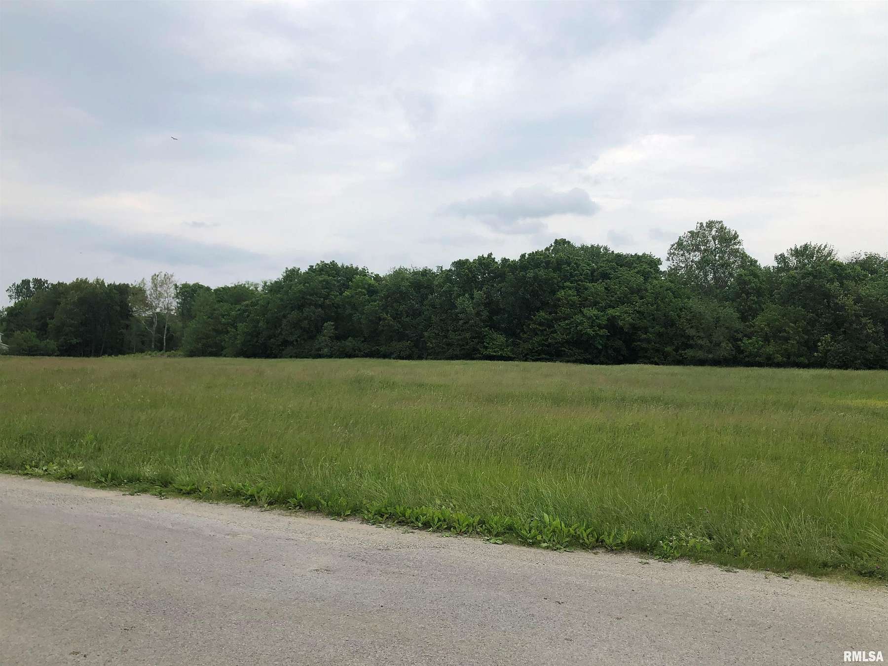 1.8 Acres of Residential Land for Sale in Mechanicsburg, Illinois