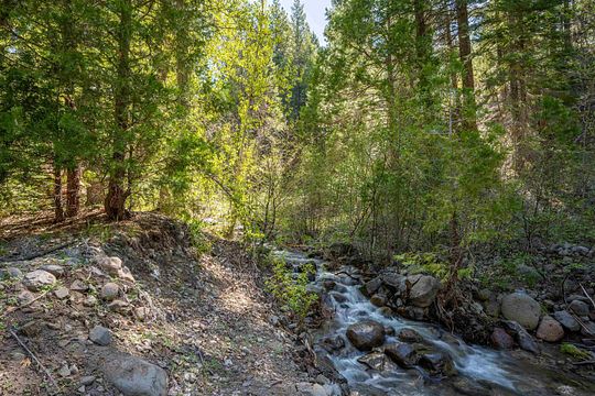 33.7 Acres of Land for Sale in Blairsden, California