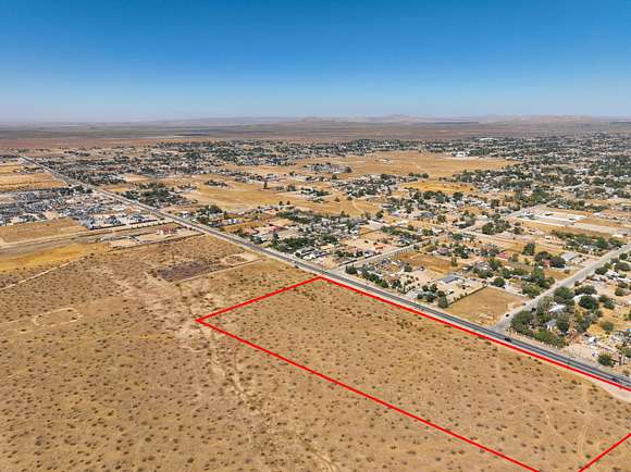 13.802 Acres of Land for Sale in Littlerock, California