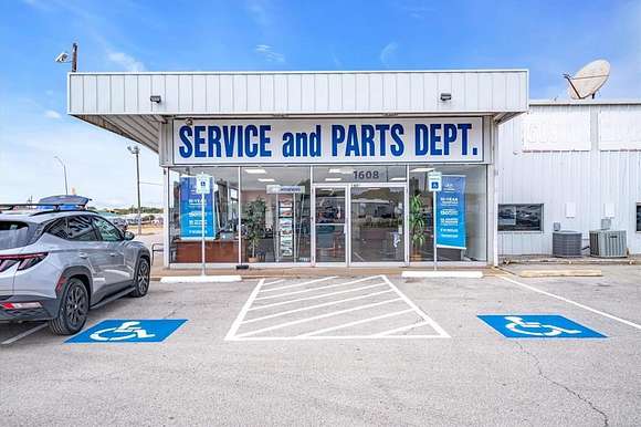 3 Acres of Commercial Land for Sale in Terrell, Texas