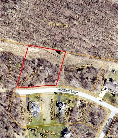 1.6 Acres of Residential Land for Sale in Commerce Township, Michigan