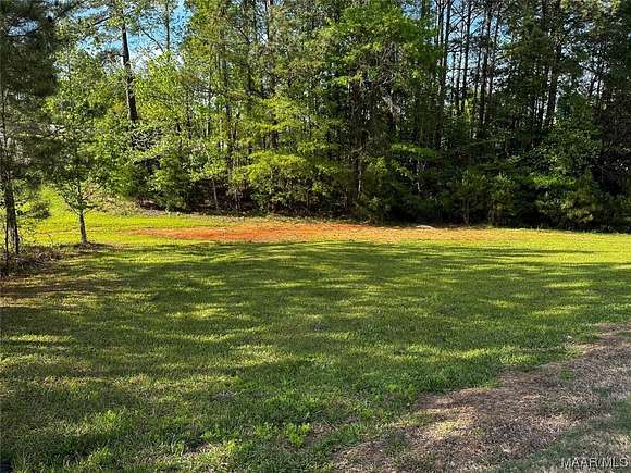 0.69 Acres of Residential Land for Sale in Wetumpka, Alabama