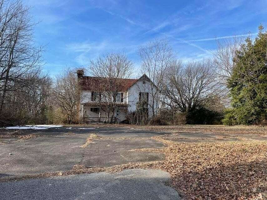 3.39 Acres of Commercial Land for Sale in Moneta, Virginia