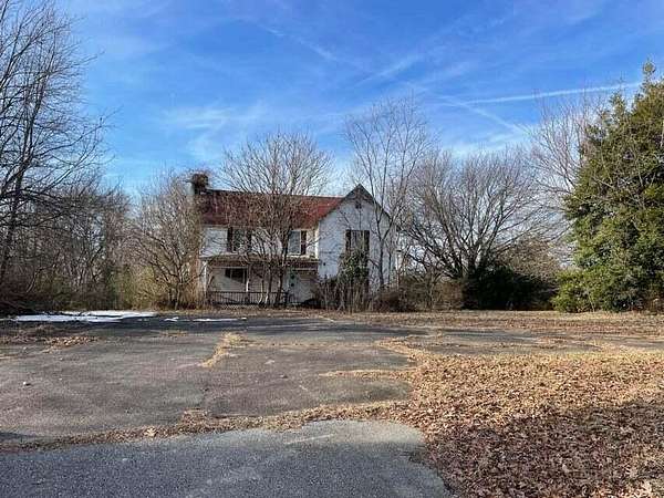 3.39 Acres of Commercial Land for Sale in Moneta, Virginia