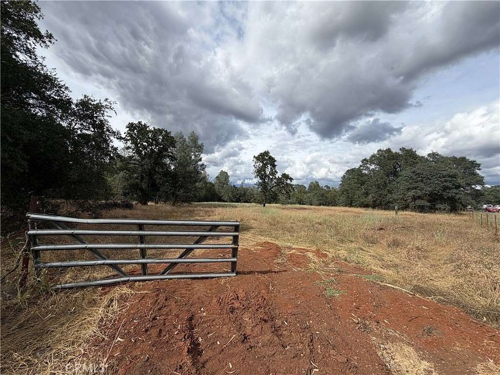 28.3 Acres of Land for Sale in Oroville, California