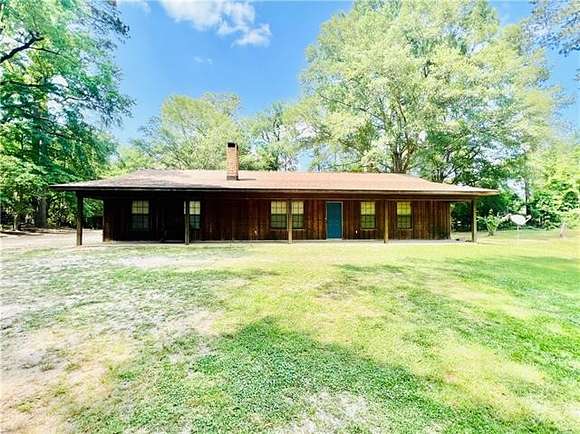 3 Acres of Residential Land with Home for Sale in Jena, Louisiana
