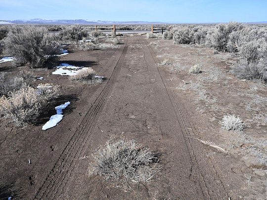 5 Acres of Residential Land for Sale in Christmas Valley, Oregon