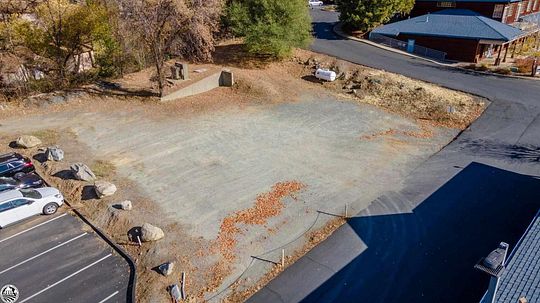 0.32 Acres of Commercial Land for Sale in Sonora, California