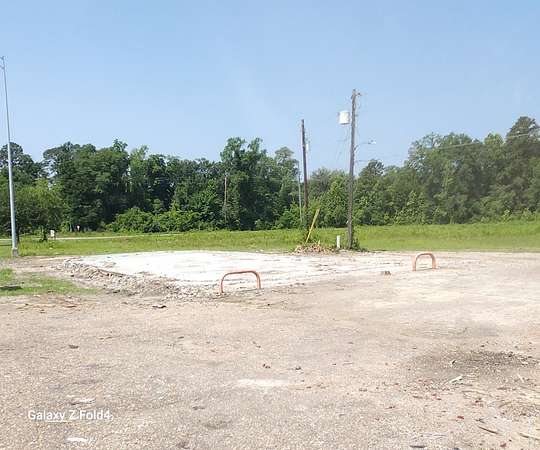 0.75 Acres of Commercial Land for Sale in Eufaula, Alabama