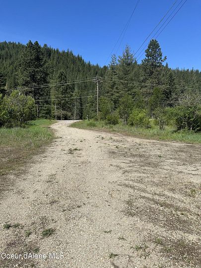 9.9 Acres of Residential Land for Sale in Pinehurst, Idaho