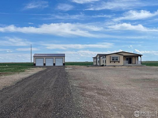 35 Acres of Land with Home for Sale in Keenesburg, Colorado