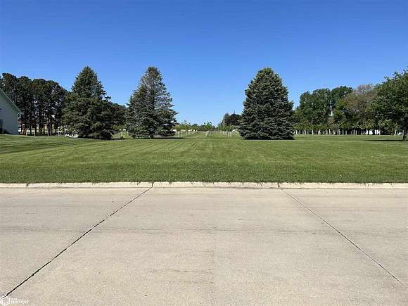 0.32 Acres of Residential Land for Sale in Hampton, Iowa