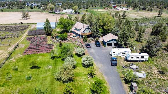 5.3 Acres of Land with Home for Sale in Redmond, Oregon