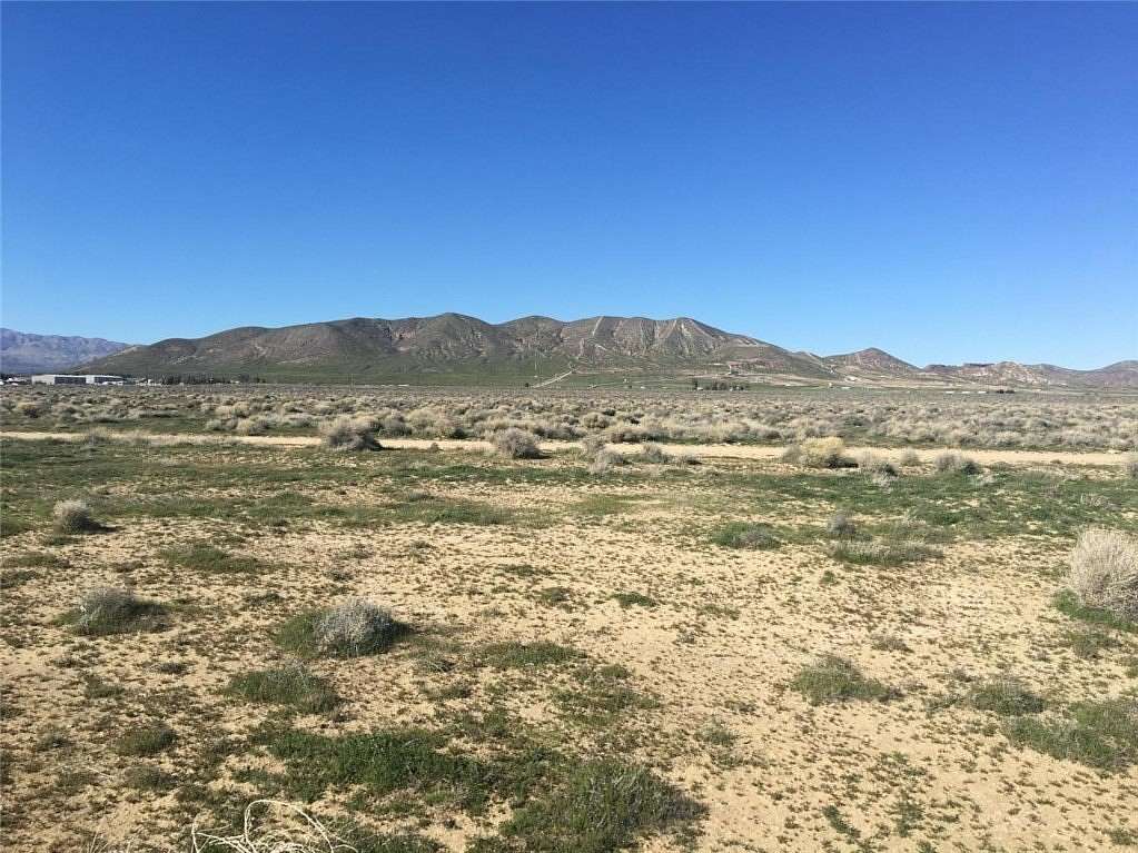 2.47 Acres of Land for Sale in Rosamond, California