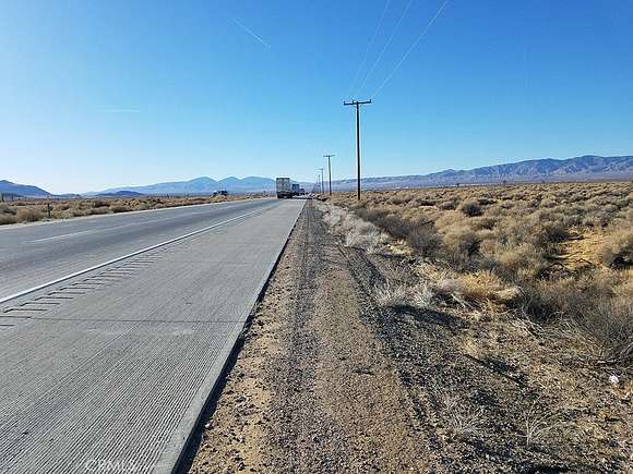 20.8 Acres of Land for Sale in Mojave, California