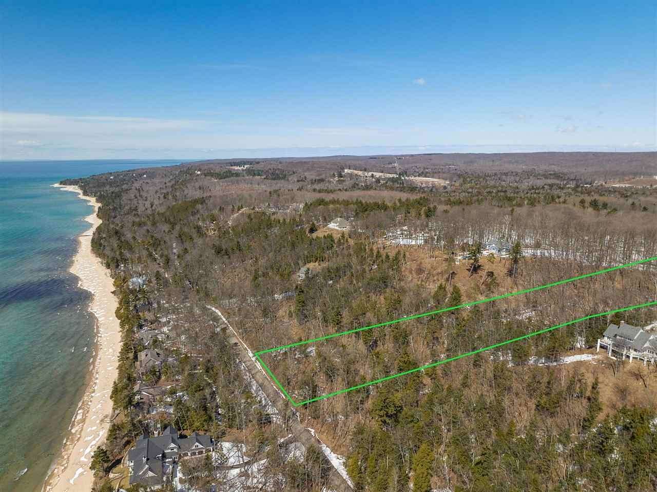 4.4 Acres of Residential Land for Sale in Harbor Springs, Michigan