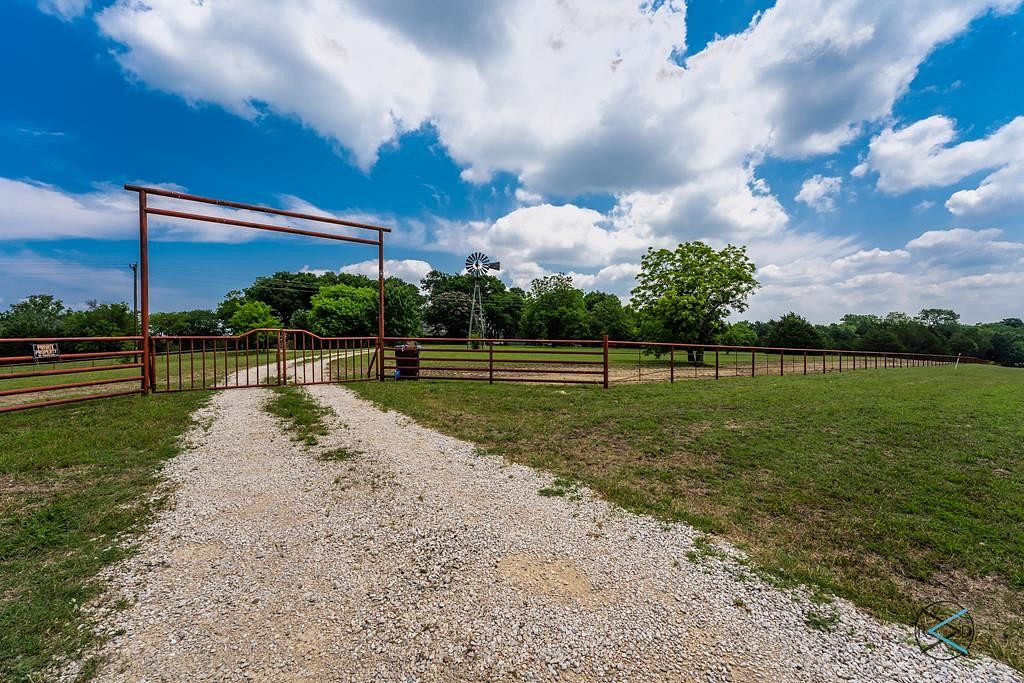 38 Acres of Agricultural Land with Home for Sale in Lavon, Texas