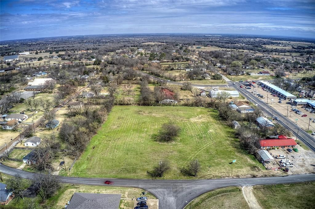 3.4 Acres of Commercial Land for Sale in Wills Point, Texas